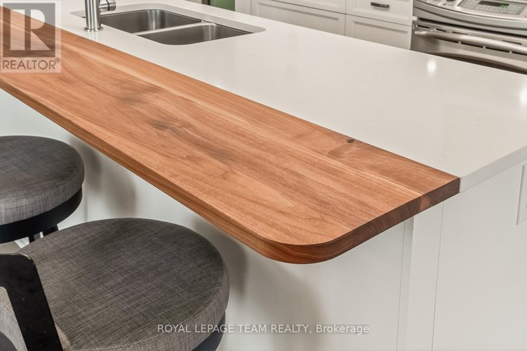 29613145/503-131-holland-avenue/ottawa-west/ottawa/ontario/K1Y3A2_15