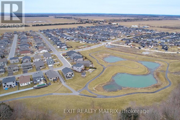 29600894/484-bruges-street/embrun/russell/ontario/K0A1W0_45