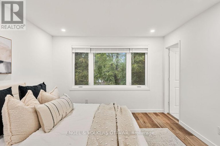28918129/12-bayside-private/mooneys-bayriverside-park/ottawa/ontario/K1V9R3_19