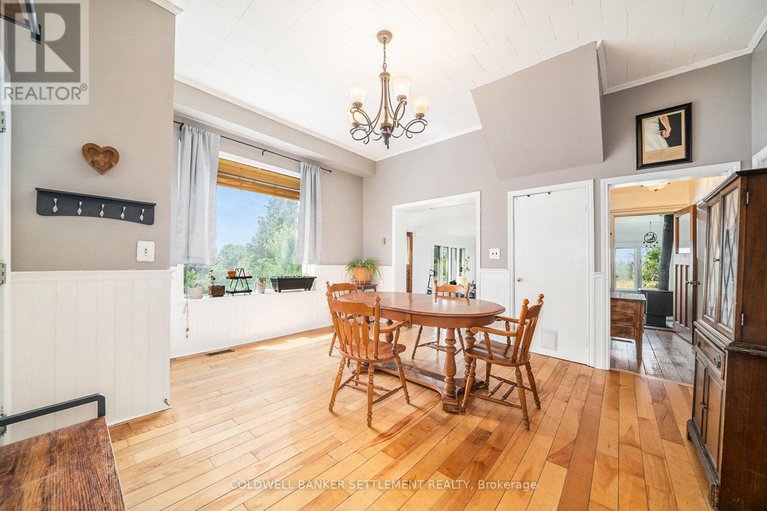 28932612/3215-drummond-con-8a-concession/drummond-n-elmsley-drummond-twp/drummondnorth-elmsley/ontario/K0G1A0_6