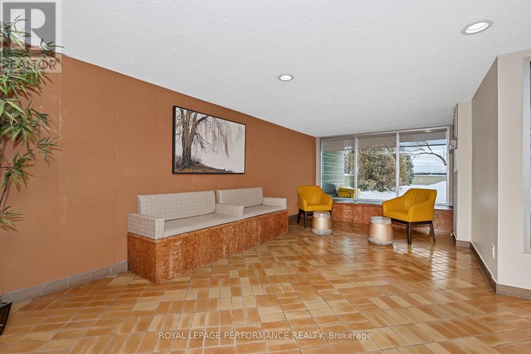 29274551/303-555-brittany-drive/viscount-alexander-park/ottawa/ontario/K1K4C5_6