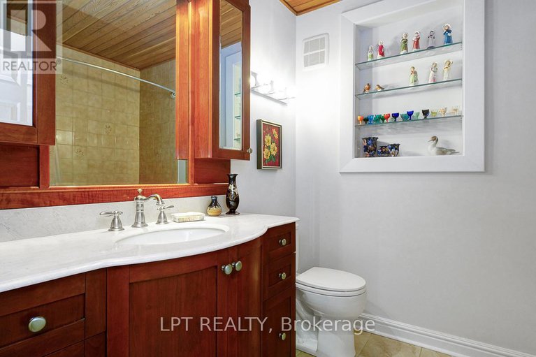 28230942/169-roger-road/faircrest-heights/ottawa/ontario/K1H5C7_24