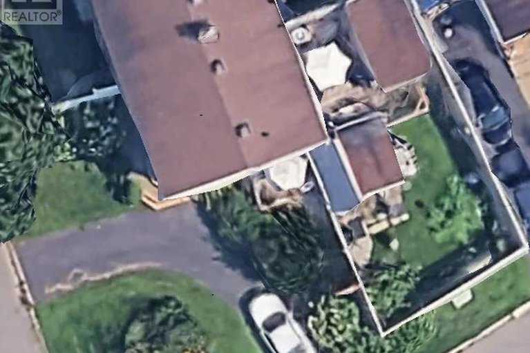 29624150/1-lotus-court/carson-grove/ottawa/ontario/K1J8A6_1