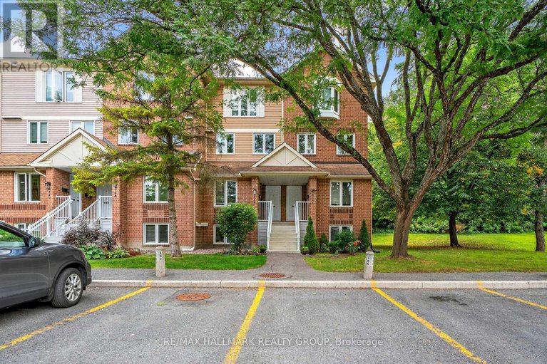 28822601/b-6746-jeanne-darc-boulevard/convent-glen-north/ottawa/ontario/K1C6E9_1