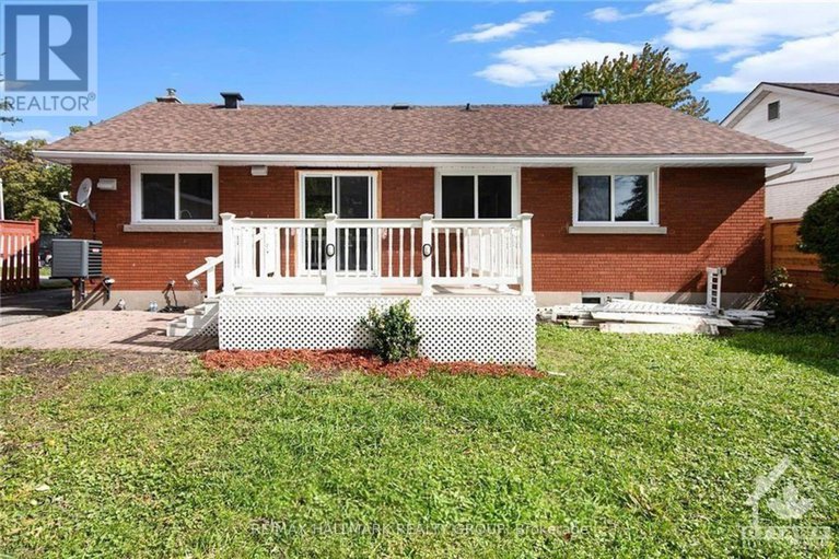 28603741/1680-fisher-avenue/borden-farmstewart-farmcarleton-heightsparkwood-hills/ottawa/ontario/K2C1X7_23