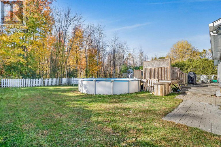 29017569/912-pattee-road-e/champlain-twp/champlain/ontario/K6A2R2_26