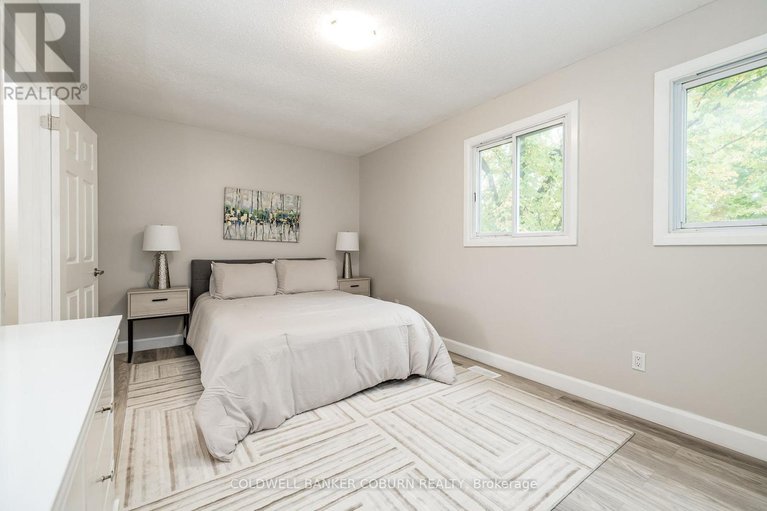 29087802/3659-aladdin-lane/blossom-parkkemp-parkfindlay-creek/ottawa/ontario/K1T1V5_21