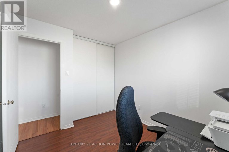 28258821/1887-hialeah-drive/fallingbrookgardenway-south/ottawa/ontario/K4A3T3_32