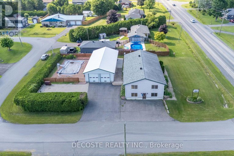 29259236/20397-park-crescent/south-glengarry-charlottenburgh-twp/south-glengarry/ontario/K0C1L0_44