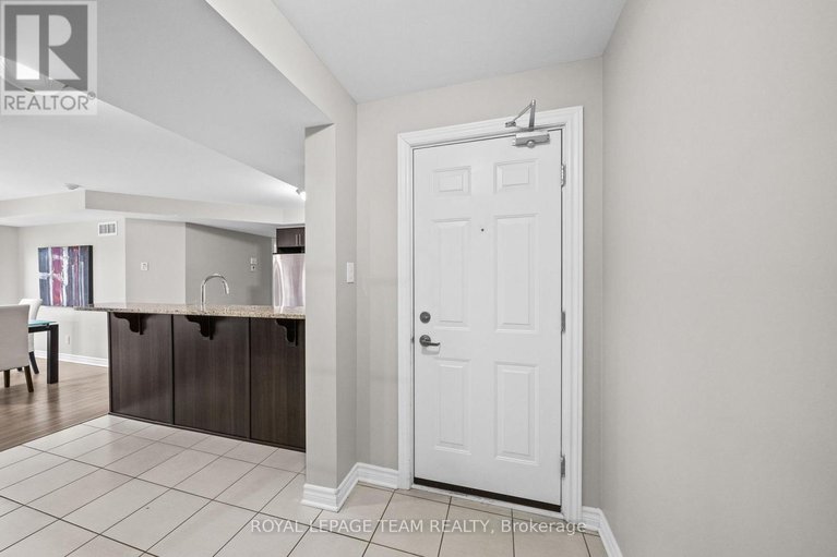 29684994/6-215-bluestone-private/avalon-west/ottawa/ontario/K4A0X7_5