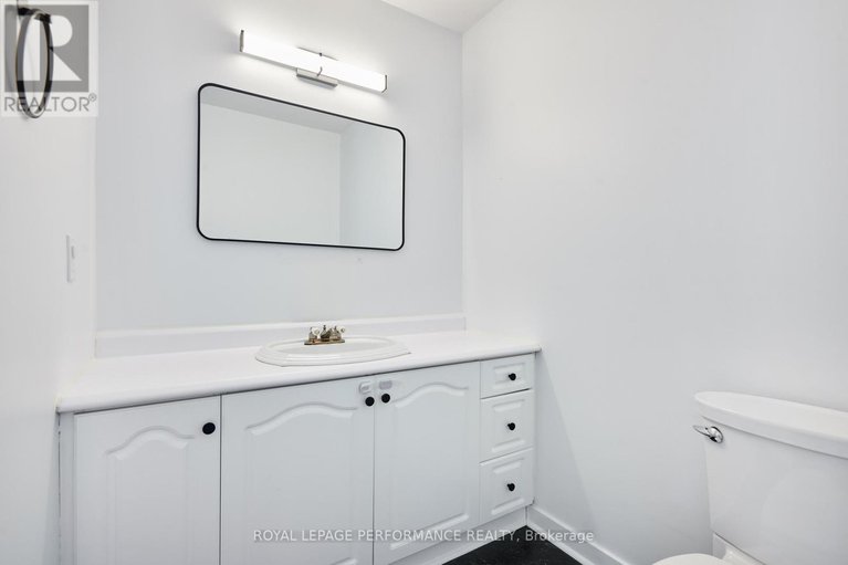 29424885/2722-wyldewood-street/emerald-woodssawmill-creek/ottawa/ontario/K1T2R9_18