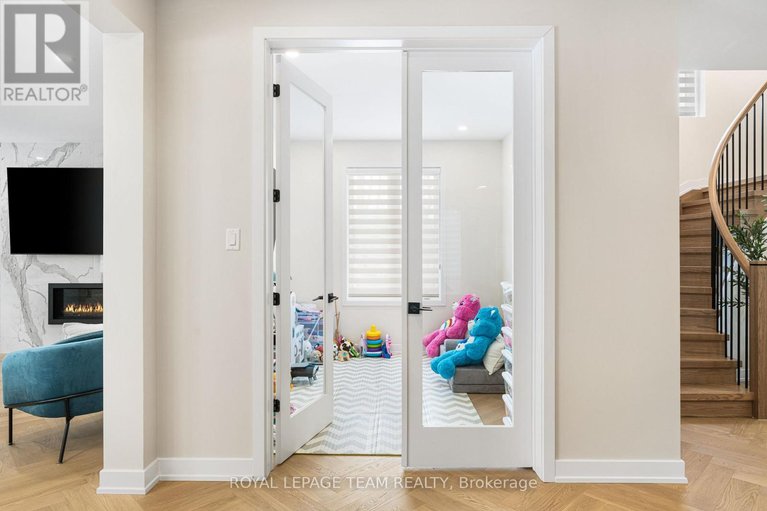 29671649/649-bridgeport-avenue/mahogany-community/ottawa/ontario/K4M0W9_12