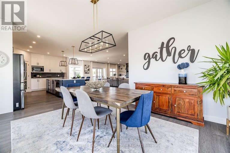 29606727/5758-fernbank-road/remainder-of-stittsville-area/ottawa/ontario/K2S1B6_12