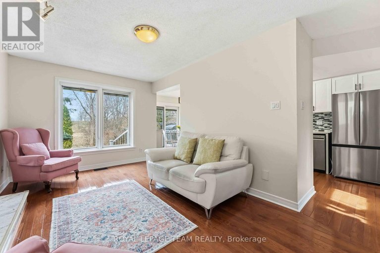 29670018/86-sai-crescent/hunt-club-park/ottawa/ontario/K1G5N9_20