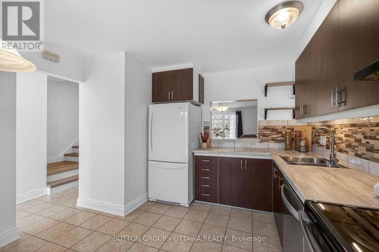 29627001/285-monterey-drive/leslie-park/ottawa/ontario/K2H7B1_9