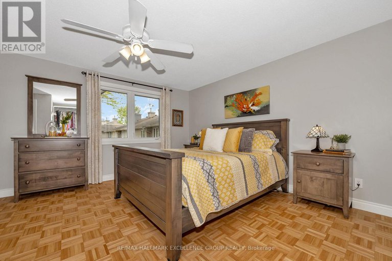 28418354/92-1643-du-sommet-place/chateauneuf/ottawa/ontario/K1C4Z9_21