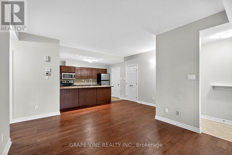 29080513/c-140-mocha-private/blossom-parkkemp-parkfindlay-creek/ottawa/ontario/K1T0K5_13