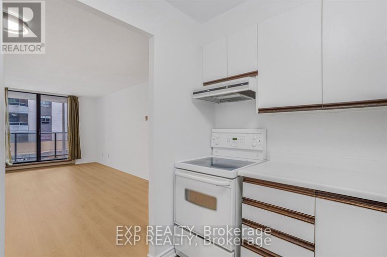 29476320/204-475-laurier-avenue-w/ottawa-centre/ottawa/ontario/K1R7X1_24