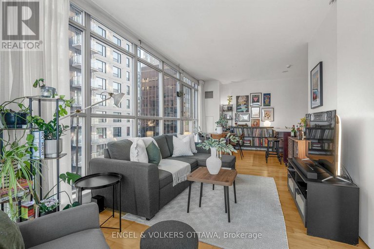 29444673/803-179-george-street/lower-townbyward-market/ottawa/ontario/K1N1J8_26