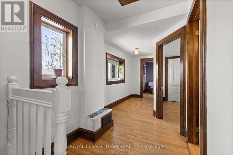 29518979/92-third-avenue/glebe/ottawa/ontario/K1S2J8_15