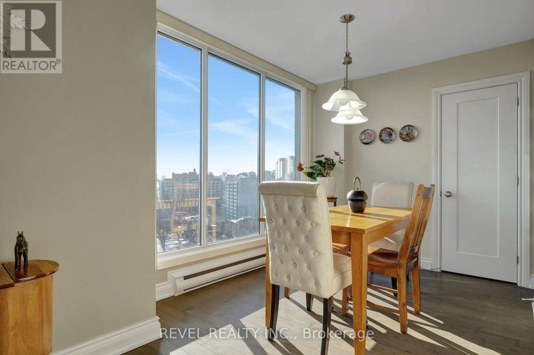 29566268/1403-20-the-driveway-drive/ottawa-centregolden-triangle/ottawa/ontario/K2P1C8_10