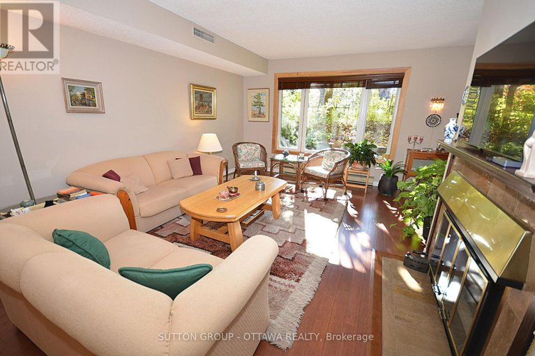 28975182/unit-62-261-botanica-private/civic-hospital/ottawa/ontario/K1Y4P9_5