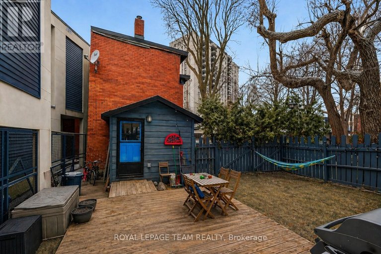 29685321/8-lewis-street/ottawa-centregolden-triangle/ottawa/ontario/K2P0S3_15