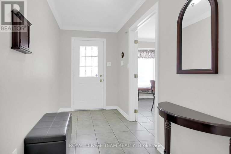 28641849/35-fieldcrest-avenue/longfields/ottawa/ontario/K2J4Y8_4