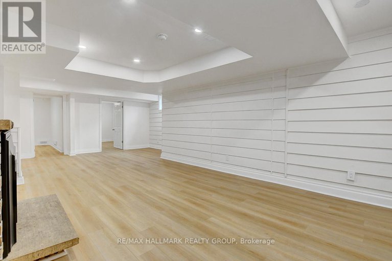 29145241/13-dunham-street/cardinal-heights/ottawa/ontario/K1J7L5_24