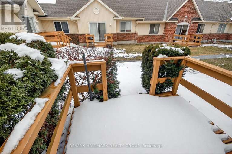 29541086/3-daphne-crescent/stittsville-south/ottawa/ontario/K2S1Y1_20