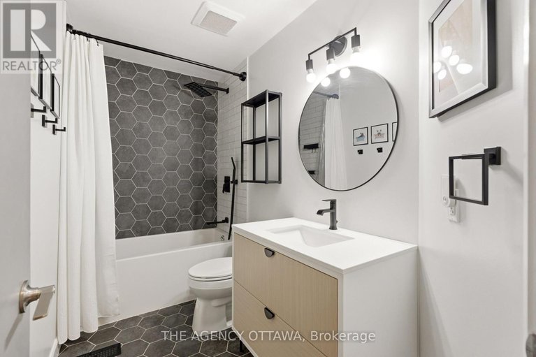 29677270/1625-bottriell-way/fallingbrookpineridge/ottawa/ontario/K4A1W5_23