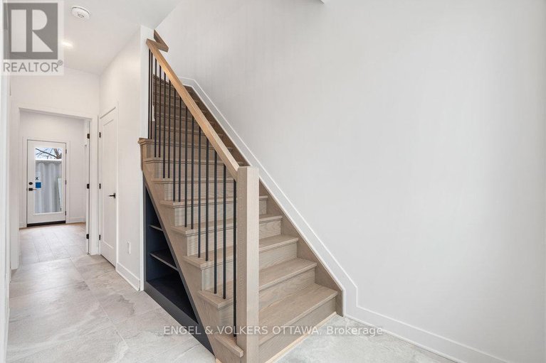 28363826/73-parent-avenue/lower-townbyward-market/ottawa/ontario/K1N0E6_6