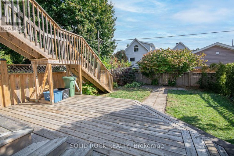 28932806/25-champagne-avenue-s/west-centre-town/ottawa/ontario/K1S4P1_31