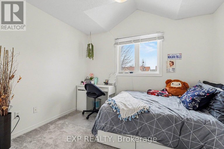 29486081/1513-demeter-street/fallingbrookgardenway-south/ottawa/ontario/K4A5C6_25