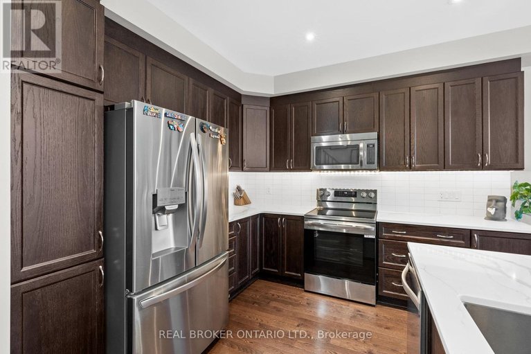 29464895/792-cedar-creek-drive/blossom-parkkemp-parkfindlay-creek/ottawa/ontario/K1T0M6_9