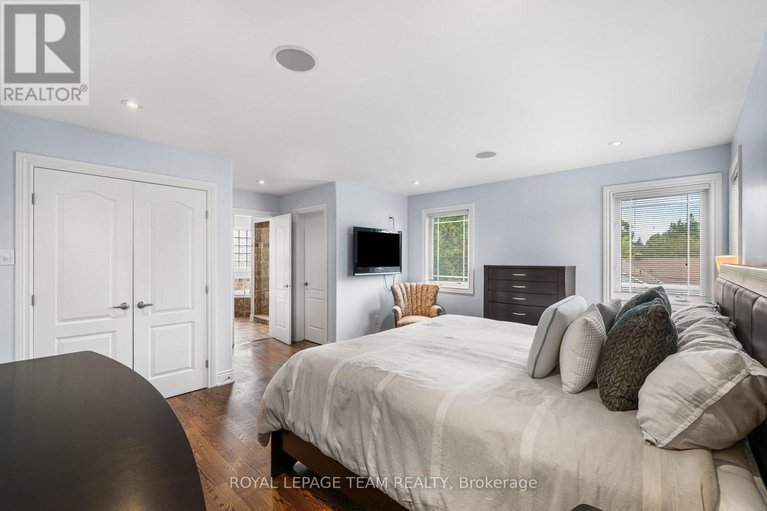 28807966/49-savuto-way/meadowlandscrestview/ottawa/ontario/K2G2T2_23