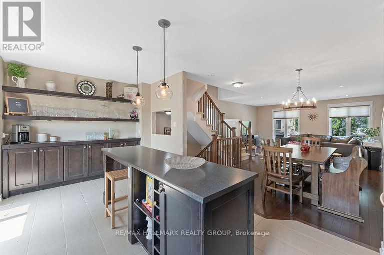 28558567/116-brilia-private/beacon-hill-south/ottawa/ontario/K1J0B7_3