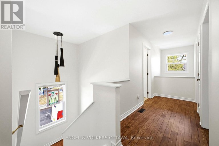 29578726/72-smirle-avenue/ottawa-west/ottawa/ontario/K1Y0S3_18