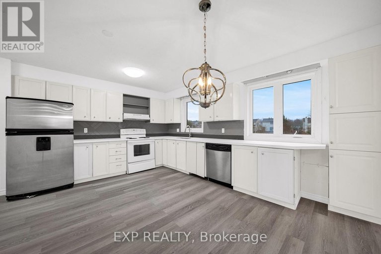 29619467/98-castlegreen-private/hunt-club-parkgreenboro/ottawa/ontario/K1T3N3_5