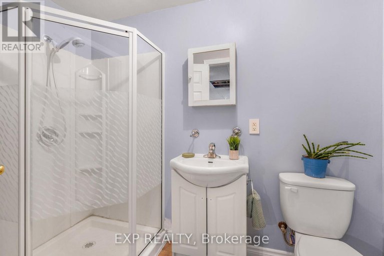 29107612/2690-pattee-road-e/champlain-twp/champlain/ontario/K6A2R2_19