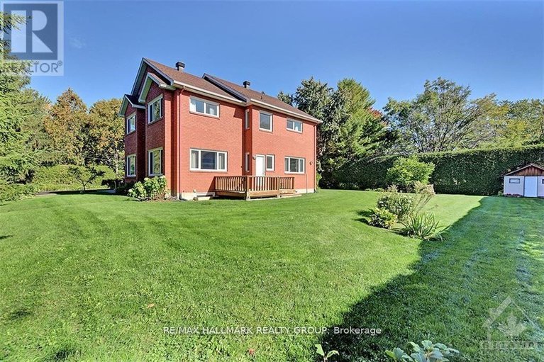 29662785/100-delong-drive/rothwell-heights/ottawa/ontario/K1J7E1_26