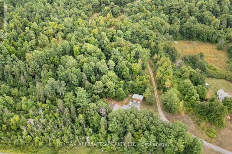 28768998/788-french-line-road/lanark-highlands-darling-twp/lanark-highlands/ontario/K0G1K0_41