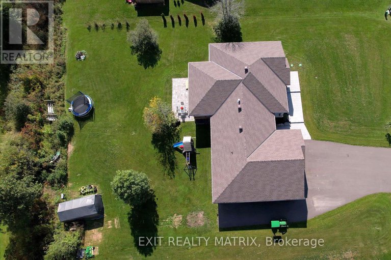 29072184/2825-eldo-street/metcalfe/ottawa/ontario/K0A2P0_48