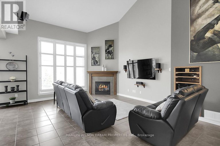 28390178/652-netley-circle/blossom-parkkemp-parkfindlay-creek/ottawa/ontario/K1T0A4_11