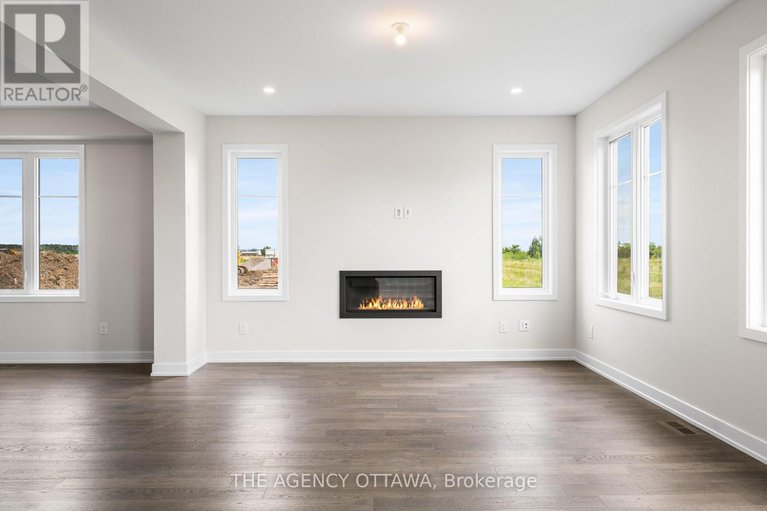 29303463/2066-postilion-street/richmond/ottawa/ontario/K0A2Z0_9