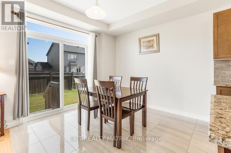 29094926/764-namur-street/embrun/russell/ontario/K0A1W0_6