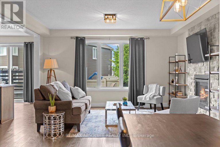 28579021/778-rosehill-avenue/stittsville-north/ottawa/ontario/K2S1B9_14