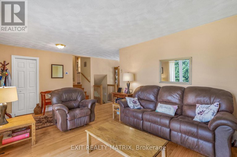 28814965/112-eliza-street/champlain-twp/champlain/ontario/K0B1K0_8