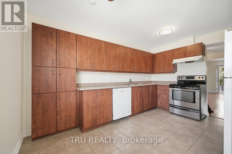 29105499/302-2290-cotters-crescent/windsor-park-village/ottawa/ontario/K1V8Y6_5