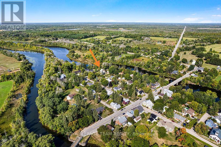 28847371/3-mary-street/north-grenville-twp-kemptville-south/north-grenville/ontario/K0G1B0_47